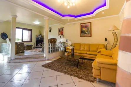 Casa com 3 Quartos à venda, 372m² no Sarandi, Porto Alegre