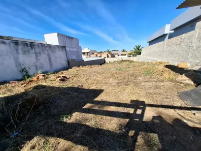 Lote/Terreno à venda, 360m² no Balneário São Pedro, São Pedro da Aldeia
