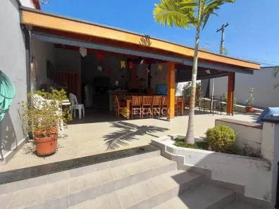 Casa com 4 Quartos à venda, 185m² no Campos Elíseos, Taubaté