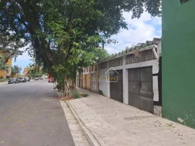 Casa com 2 Quartos à venda, 229m² no Estuário, Santos