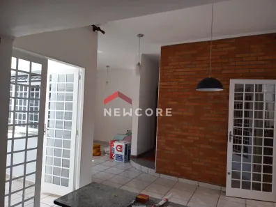 Casa com 3 Quartos à venda, 194m² no Vila Industrial, Campinas