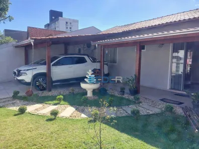 Casa com 3 Quartos à venda, 200m² no São Vicente, Itajaí