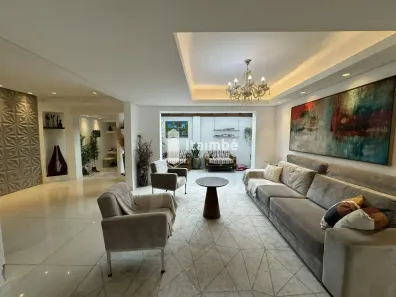 Casa com 4 Quartos à venda, 279m² no Centro, Santa Maria