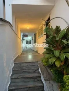 Casa com 3 Quartos para alugar, 263m² no Vila Bastos, Santo André