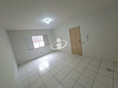Apartamento com 1 Quarto para alugar, 40m² no Patrimônio, Uberlândia