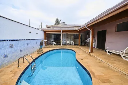 Casa de Condomínio com 3 Quartos à venda, 200m² no Dois Córregos, Piracicaba