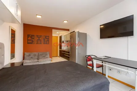 Apartamento com 1 Quarto para alugar, 27m² no Centro, Curitiba