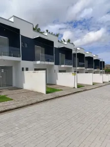 Casa de Condomínio com 1 Quarto à venda, 75m² no Colônia Santo Antônio, Manaus