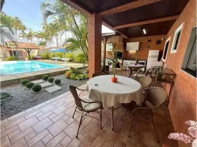 Casa com 4 Quartos à venda, 312m² no Flórida, Praia Grande