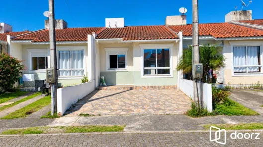 Casa de Condomínio com 2 Quartos à venda, 48m² no Restinga, Porto Alegre
