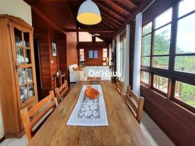 Casa com 3 Quartos à venda, 206m² no Lagoa da Conceição, Florianópolis