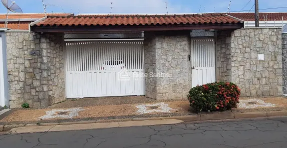 Casa com 3 Quartos à venda, 208m² no Jardim Ipiranga, Americana