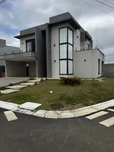 Casa com 3 Quartos à venda, 188m² no Uvaranas, Ponta Grossa