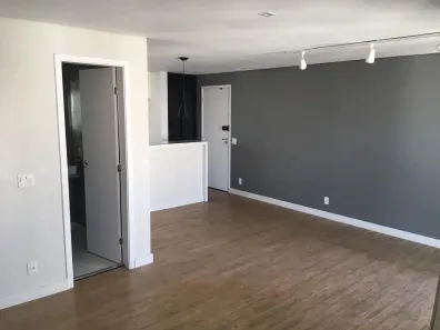 Apartamento com 2 Quartos para venda ou aluguel, 68m² no Parque Reboucas, São Paulo