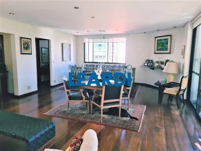 Apartamento com 4 Quartos à venda, 205m² no Cerqueira César, São Paulo
