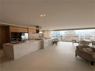 Apartamento com 3 Quartos à venda, 246m² no Vila Nova Conceição, São Paulo