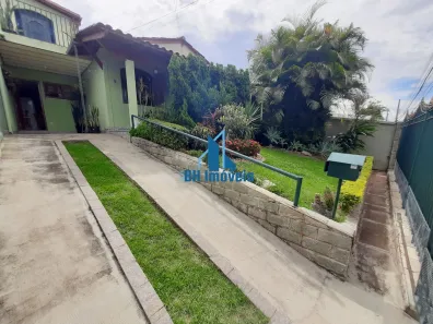 Casa com 4 Quartos à venda, 132m² no Alípio de Melo, Belo Horizonte