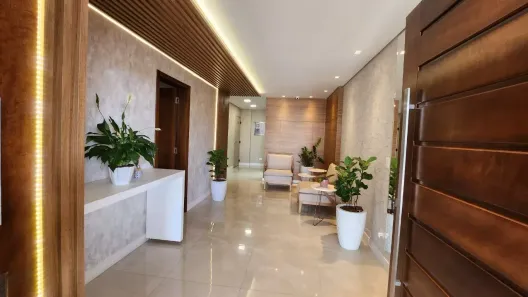 Apartamento com 3 Quartos para alugar, 64m² no Novo Mundo, Curitiba