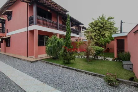Casa com 5 Quartos à venda, 315m² no Jardim Mariléa, Rio das Ostras