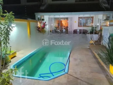 Casa com 3 Quartos à venda, 303m² no Tristeza, Porto Alegre