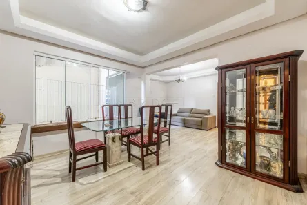 Apartamento com 3 Quartos à venda, 127m² no Moinhos de Vento, Porto Alegre