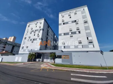 Apartamento com 2 Quartos para alugar, 75m² no Brasília, Criciúma