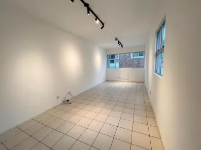 Sala Comercial para alugar, 25m² no Trindade, Florianópolis