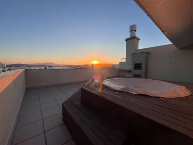 Cobertura com 4 Quartos à venda, 210m² no Abraão, Florianópolis