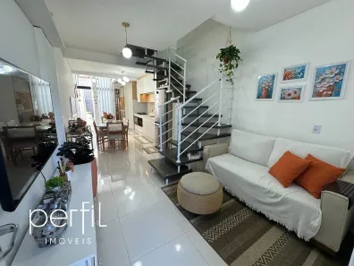 Casa com 2 Quartos à venda, 65m² no Floresta, Joinville