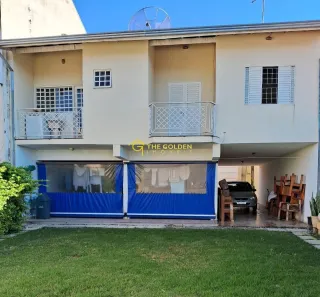 Sobrado com 3 Quartos à venda, 200m² no Vila Ramaciotti, Valinhos