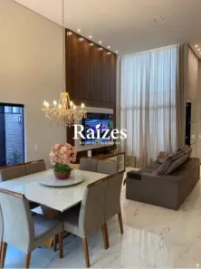Casa de Condomínio com 3 Quartos à venda, 205m² no Novo Mundo, Uberlândia