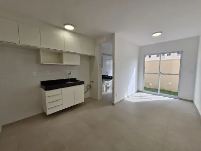 Apartamento com 2 Quartos para alugar, 48m² no Bairro Alto, Curitiba