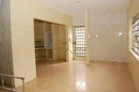 Casa com 4 Quartos à venda, 194m² no Jardim Bela Vista, São José dos Campos