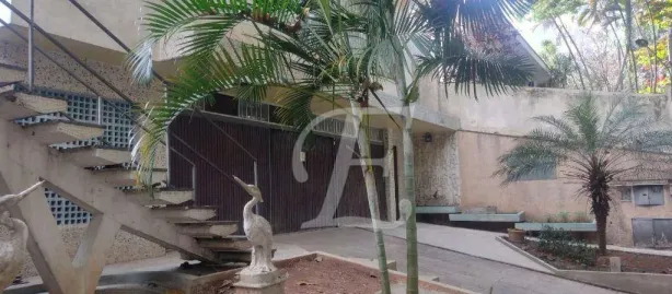 Casa com 3 Quartos à venda, 382m² no Jardim das Laranjeiras, São Paulo