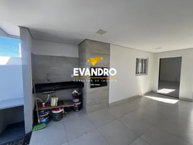 Casa com 3 Quartos à venda, 180m² no Jardim Universitário, Cuiabá
