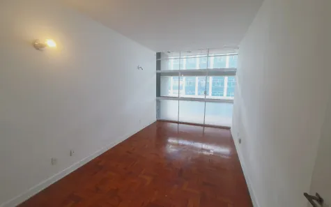 Apartamento com 2 Quartos para alugar, 90m² no República, São Paulo