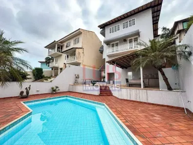 Casa com 5 Quartos à venda, 400m² no Maravista, Niterói