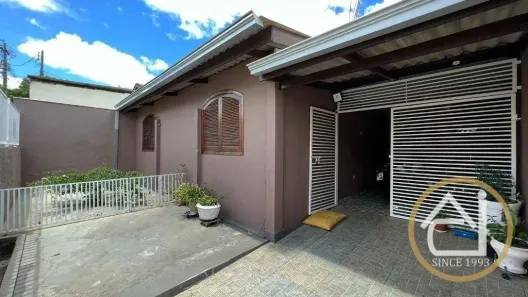 Casa com 2 Quartos à venda, 160m² no Aquilles Sthengel, Londrina