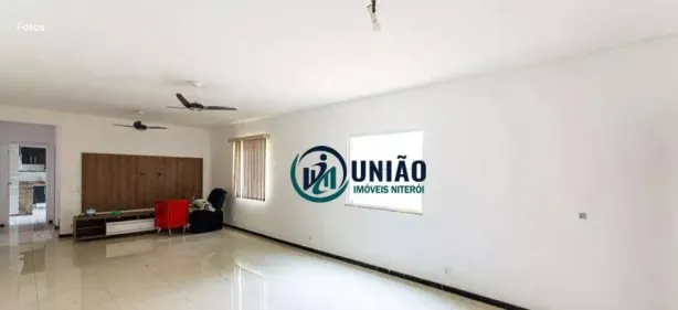 Casa de Condomínio com 4 Quartos à venda, 600m² no São Francisco, Niterói