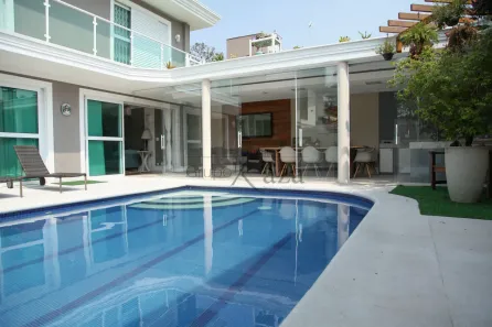 Casa com 4 Quartos à venda, 344m² no Granja Julieta, São Paulo