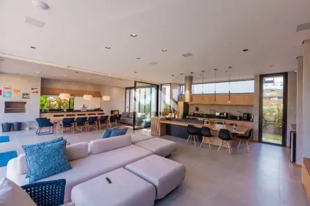 Casa de Condomínio com 5 Quartos à venda, 330m² no Kurumin, Itu