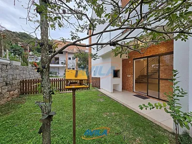 Casa com 2 Quartos à venda, 200m² no Lagoa da Conceição, Florianópolis