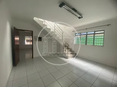 Sobrado com 3 Quartos para alugar, 150m² no Vila Friburgo, São Paulo