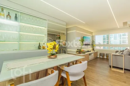Apartamento com 3 Quartos à venda, 67m² no São Sebastião, Porto Alegre