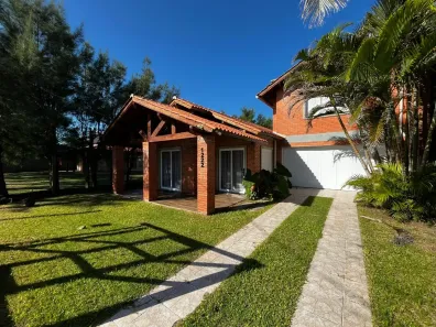 Casa com 4 Quartos à venda, 210m² no Rainha do Mar, Xangri-lá