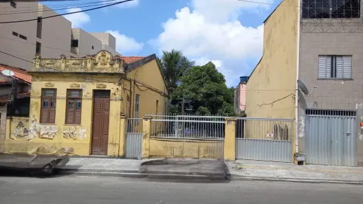 Lote/Terreno à venda, 921m² no Caixa D'Água, Salvador