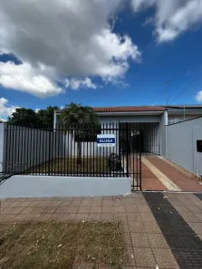 Casa com 4 Quartos para alugar, 232m² no Jardim Higienópolis, Maringá