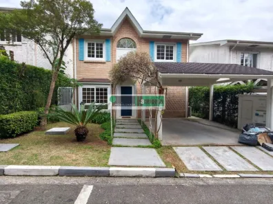 Casa com 4 Quartos para alugar, 221m² no Bosque do Vianna, Cotia