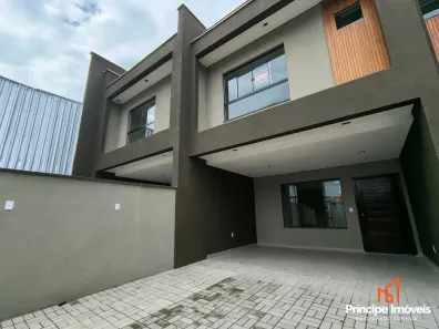 Casa com 3 Quartos à venda, 121m² no Saguaçu, Joinville