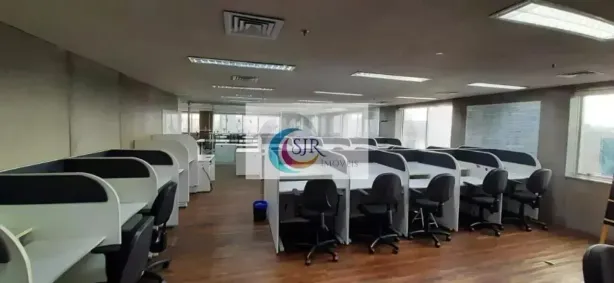 Sala Comercial para alugar, 704m² no Vila Olímpia, São Paulo